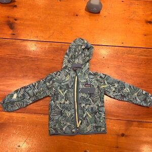 Patagonia Rain Coat / Wind breaker 5T VGUC